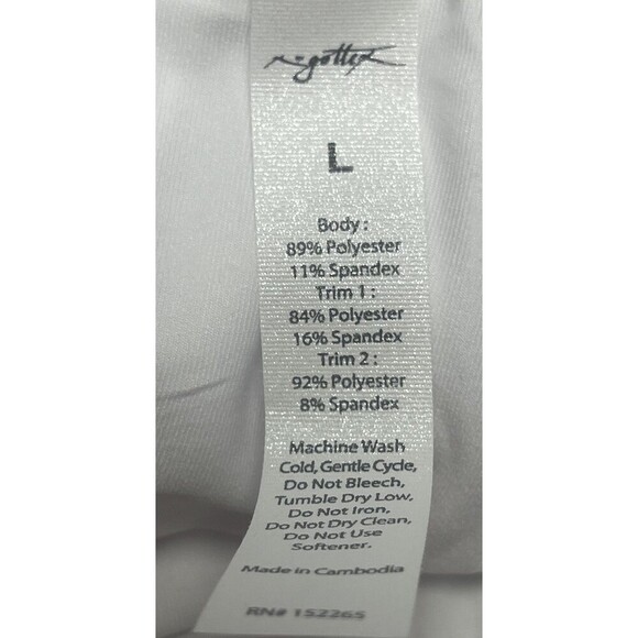 Gottex Studio White Active Running Shorts Sz Large NWT Stretch Moisture Wicking - Picture 3 of 8